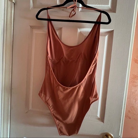 NWOT Aerie One Piece Terracotta Halter Swimsuit with Mesh size XL - Picture 5 of 5